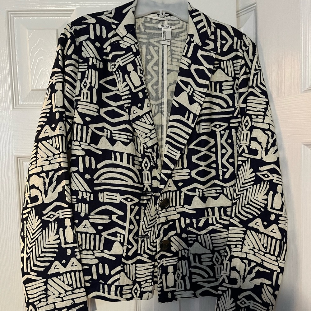Forever 21 Ladies blazer. Size Small, blue/white